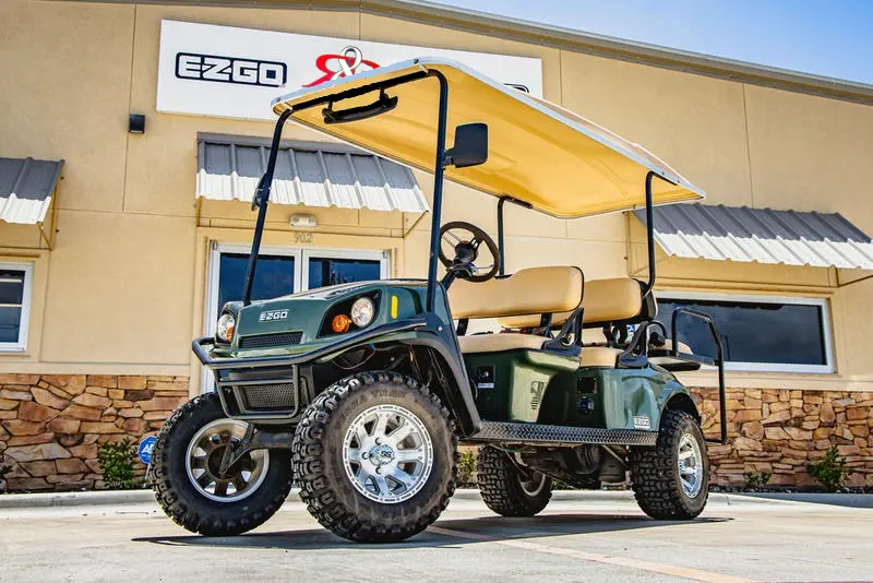 2016 E Z GO Express L6 Gas Golf Cart