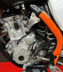 2017 KTM SXF 250 Motocross 12V (3)