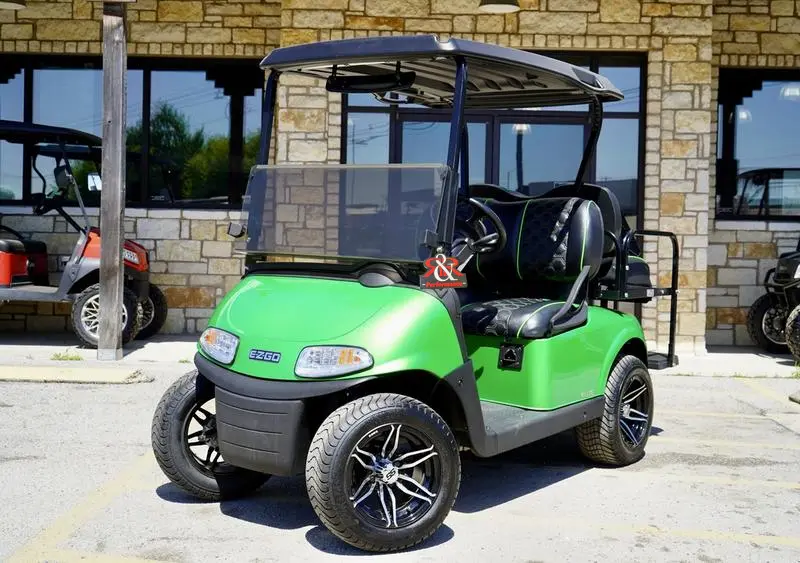 2018 E Z GO Freedom RXV ELiTE Golf Cart