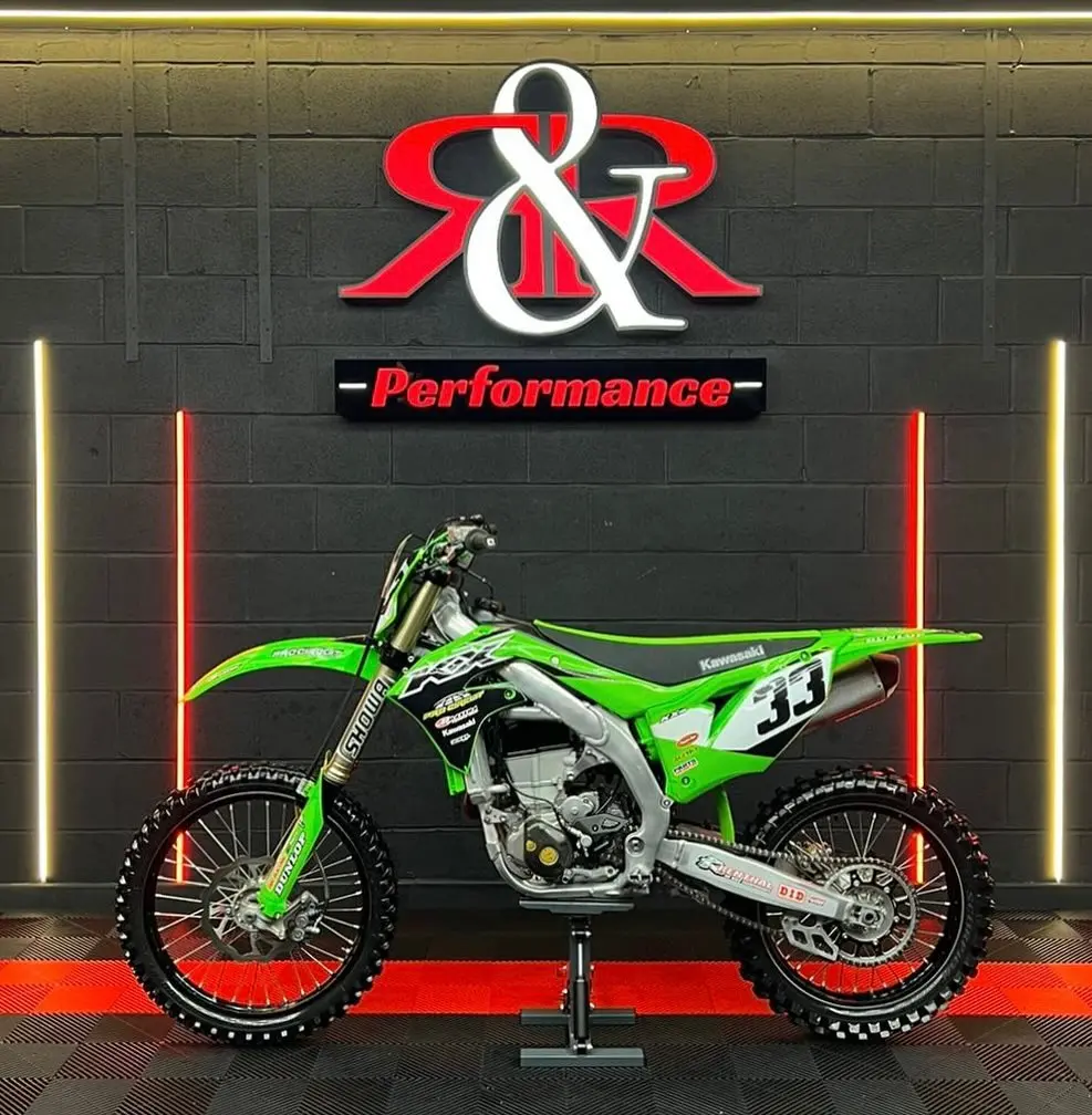 2021 Kawasaki KX 450 Motocross 12V (10)