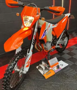 2023 KTM EXC F 500 Enduro 12V (10)