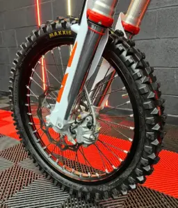 2023 KTM EXC F 500 Enduro 12V (8)