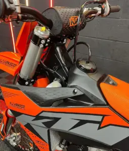 2023 KTM SX 125 Motocross 12V (4)