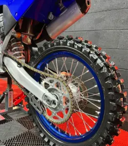 2023 Yamaha YZ 125 Motocross 12V (2)