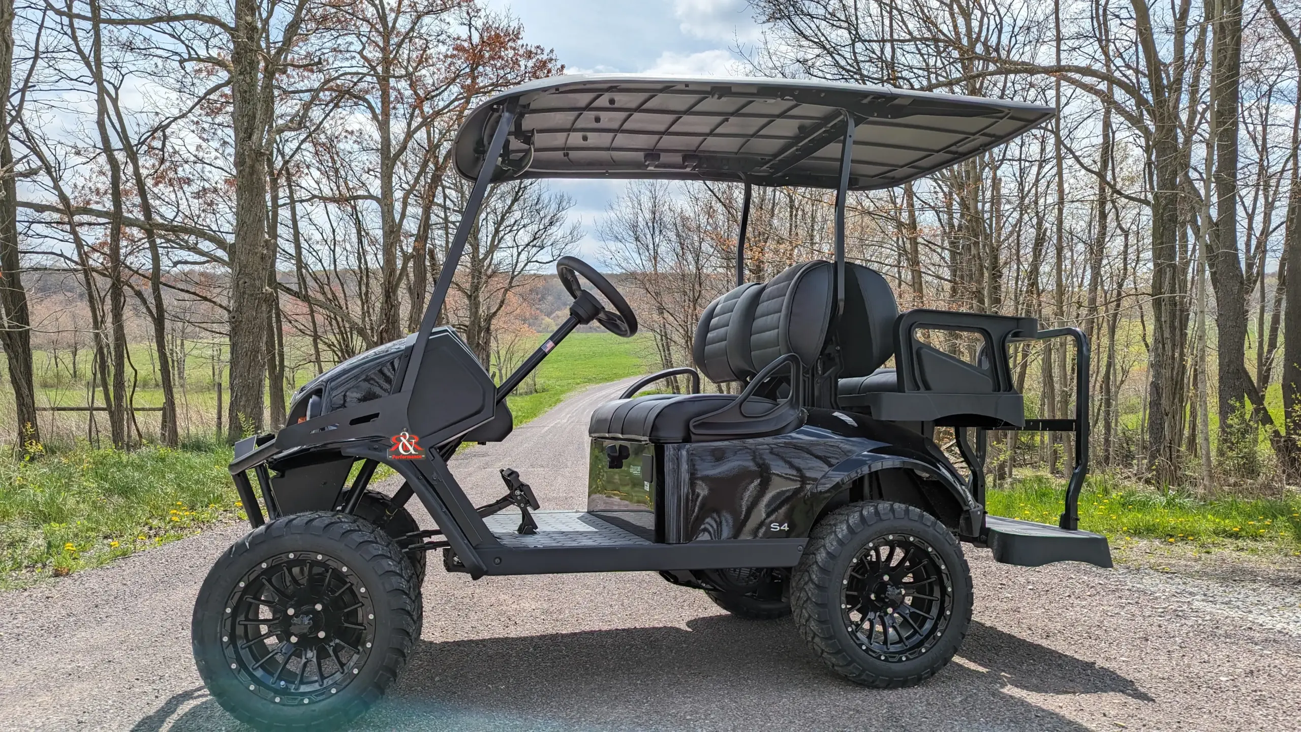 2024 E Z GO Express Golf Cart 01