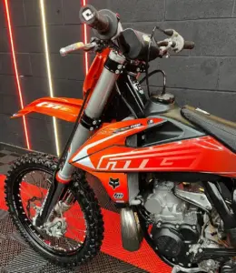 Orange 2021 KTM SX 250 Motocross 12V (6)