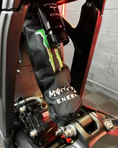 r r performance post 3 18 2024 8 17 11 PM3326665314588879379