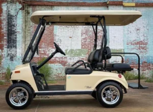 2016 Club Car Villager LSV Golf Cart3