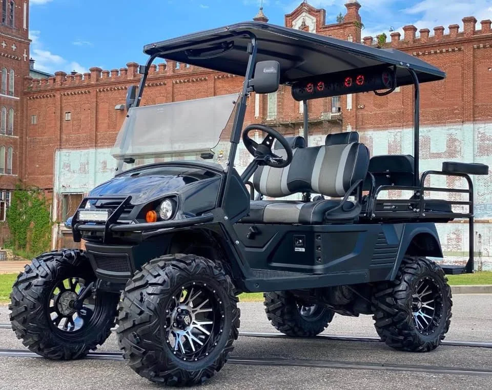 2017 Cushman Hauler 1200 Golf Cart