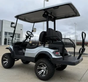 2023 ICON EV i40L Golf Cart5