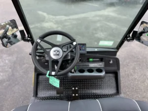 2023 Tomberlin Saloon Golf Cart10