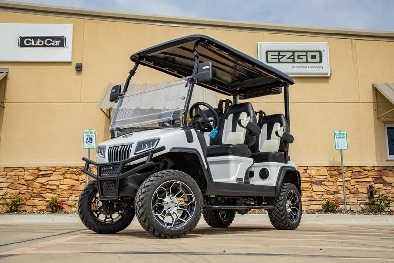 White 2024 Evolution D5 Maverick 4 Lithium Golf Cart